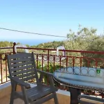 بيت ضيافة Monika Lefkada 3*
