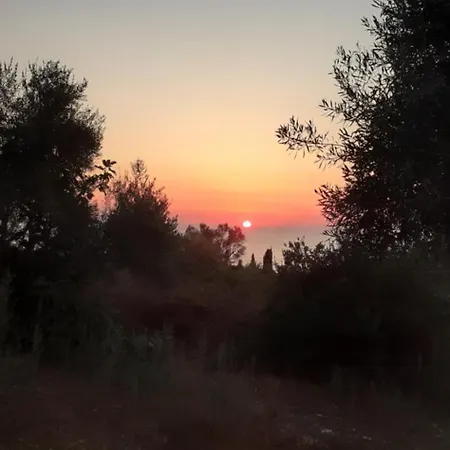 Pensión Monika Lefkada 3*