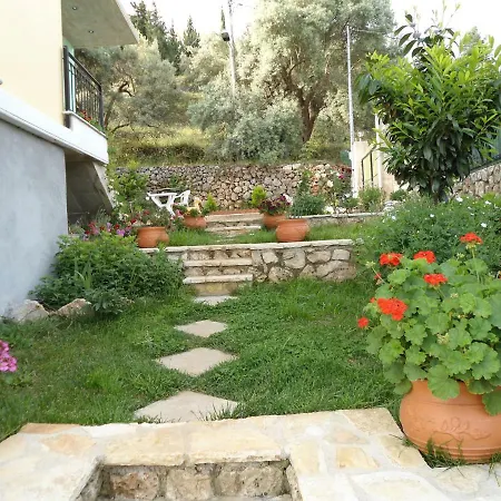 Monika Lefkada Pensionat 3*