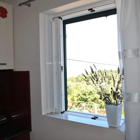 Monika Lefkada 3* Tsoukaládhes