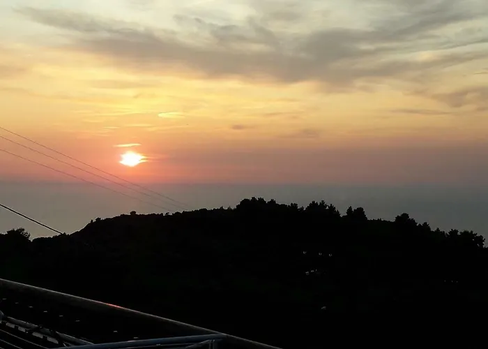 Monika Lefkada Гостевой дом 3*